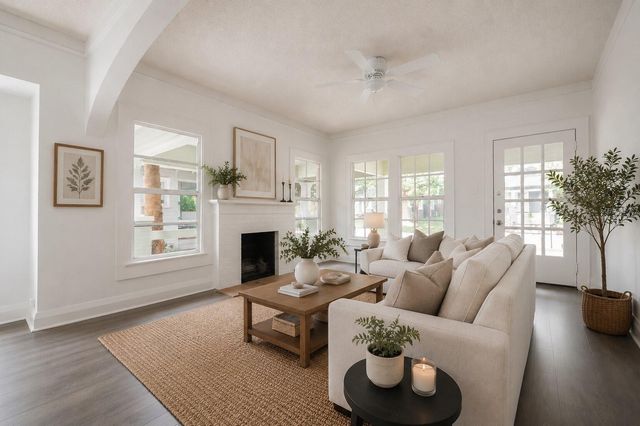 103 W NORTH BAY STREET, Tampa, FL 33603