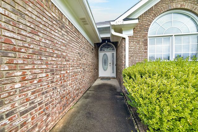 5018 Briarwood Court, Phenix City, AL 36867