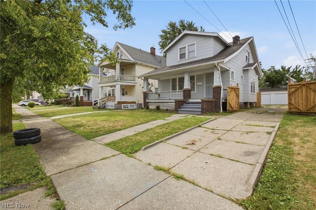 10113 Loretta Avenue, Cleveland, OH 44111