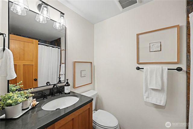 20106 Marine View Drive SW, Normandy Park, WA 98166