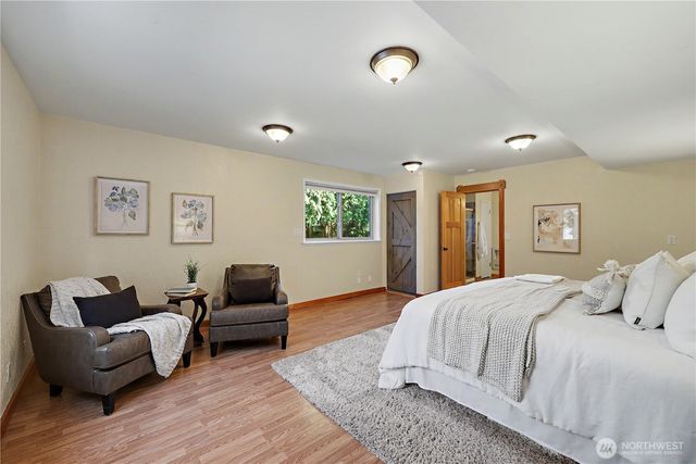 20106 Marine View Drive SW, Normandy Park, WA 98166