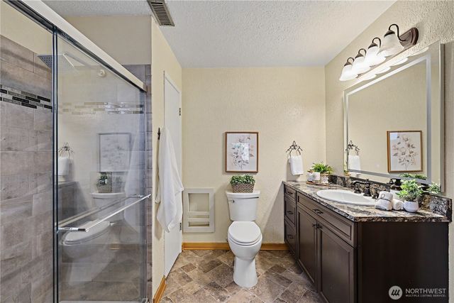 20106 Marine View Drive SW, Normandy Park, WA 98166