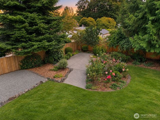 20106 Marine View Drive SW, Normandy Park, WA 98166