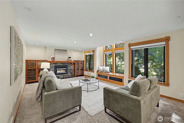 20106 Marine View Drive SW, Normandy Park, WA 98166
