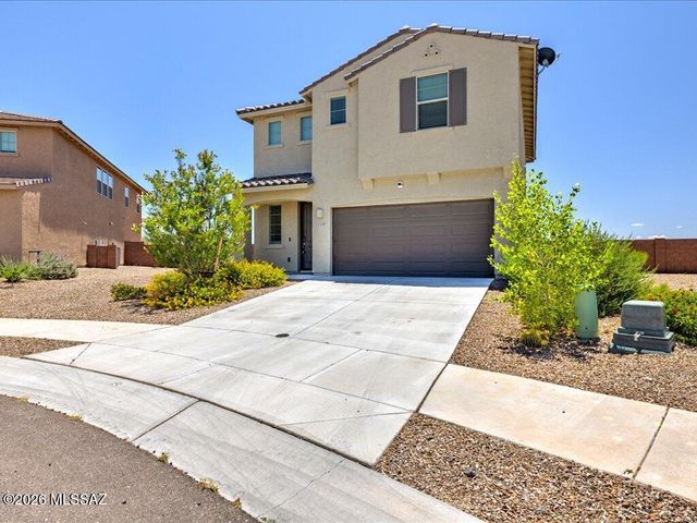 11328 S Weismann Drive, Vail, AZ 85641