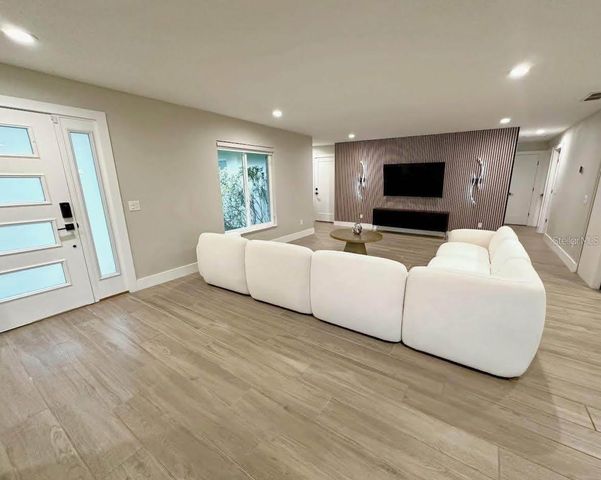 213 W TILDEN STREET, Winter Garden, FL 34787