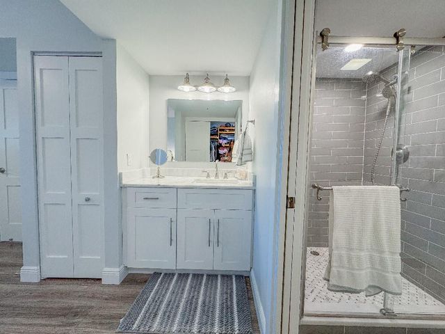 901 Seafarer Circle 101, Jupiter, FL 33477