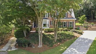 112 Grandcrest Drive, Suwanee, GA 30024