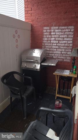 6 N 12TH ST, Pottsville, PA 17901