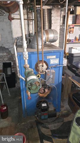 6 N 12TH ST, Pottsville, PA 17901