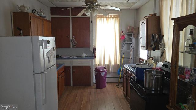 6 N 12TH ST, Pottsville, PA 17901