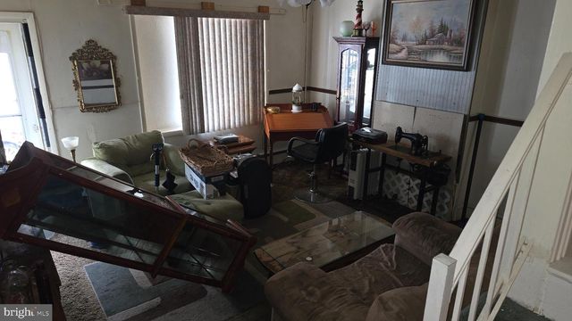 6 N 12TH ST, Pottsville, PA 17901