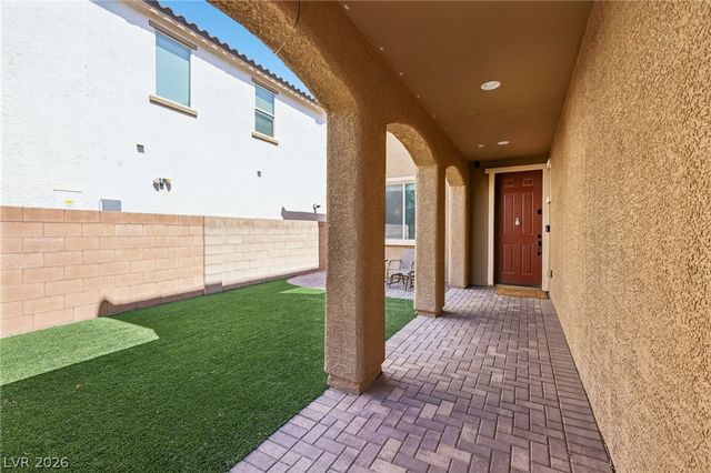 9490 Wild Valley Avenue, Las Vegas, NV 89148
