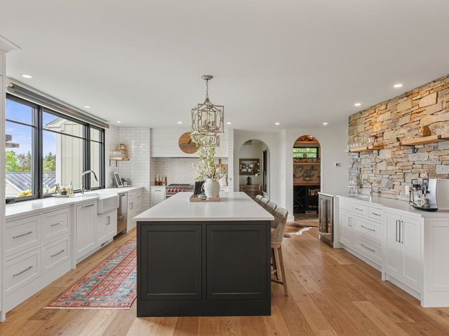 1549 Hinesburg Road, South Burlington, VT 05403