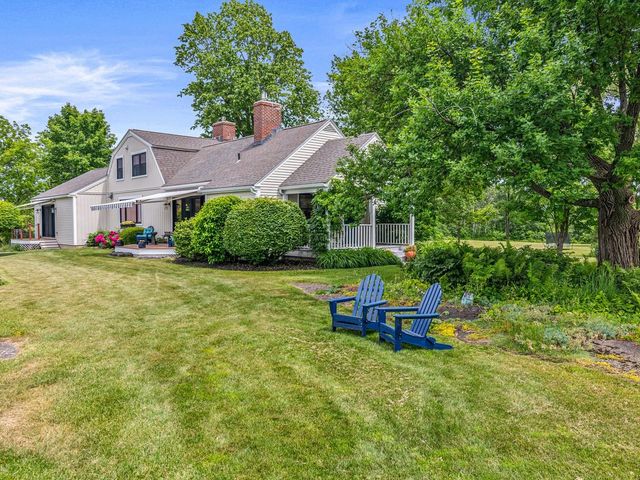 1549 Hinesburg Road, South Burlington, VT 05403