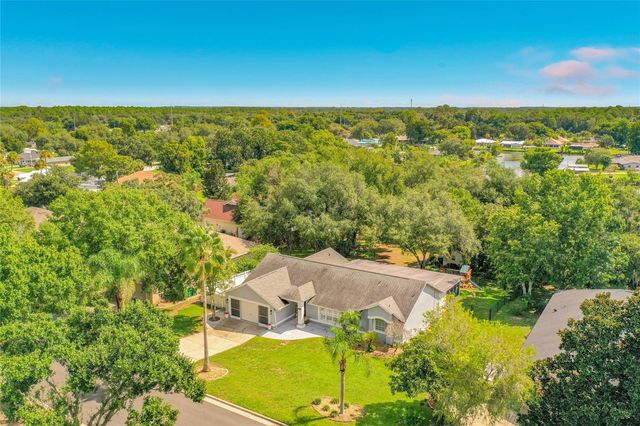 2961 WESTGATE DRIVE, Eustis, FL 32726