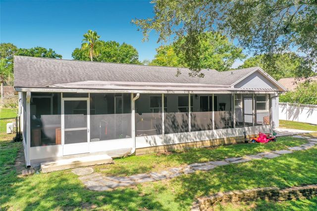 2961 WESTGATE DRIVE, Eustis, FL 32726