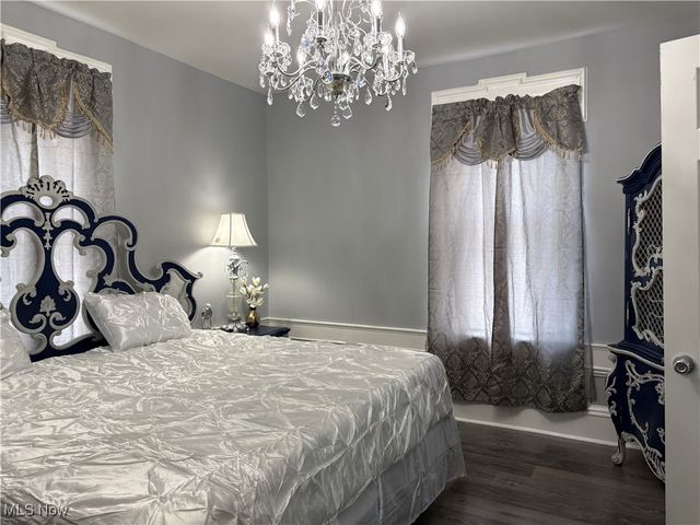 4528 Gintz Road NE, Dover, OH 44622