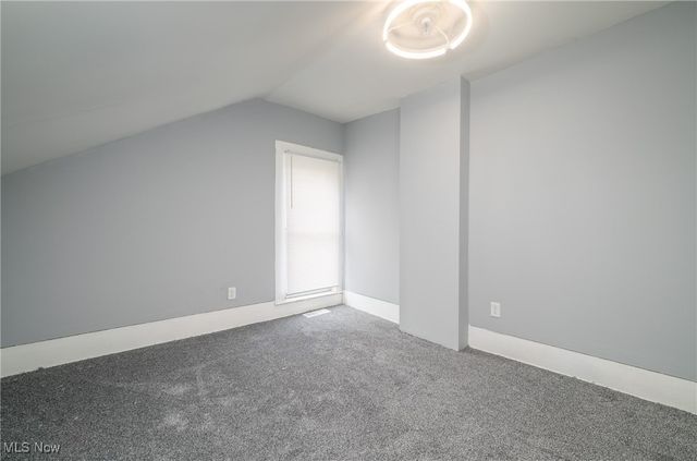 4528 Gintz Road NE, Dover, OH 44622