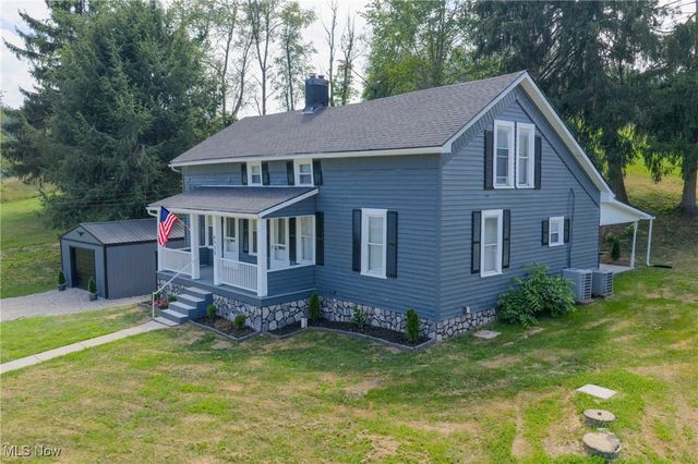 4528 Gintz Road NE, Dover, OH 44622