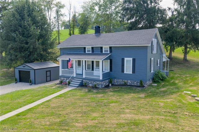 4528 Gintz Road NE, Dover, OH 44622