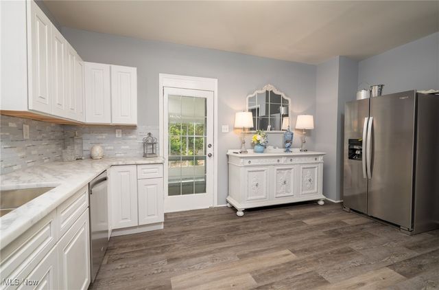 4528 Gintz Road NE, Dover, OH 44622