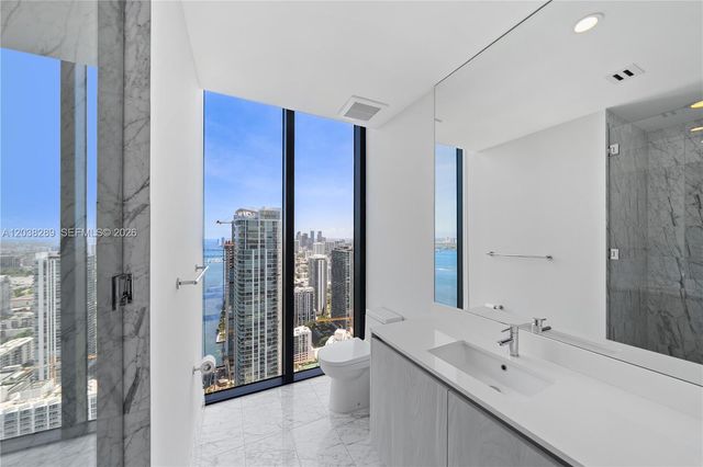3131 NE 7th Ave PH5201, Miami, FL 33137
