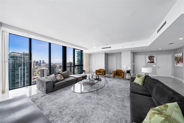 3131 NE 7th Ave PH5201, Miami, FL 33137