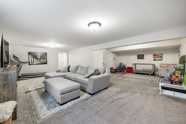 656 Fairway Wood Drive, O'fallon, IL 62269