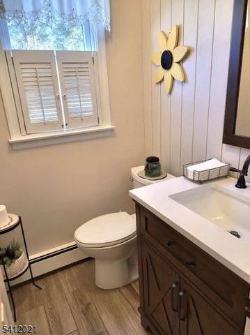 3 Renault Rd, West Milford Twp., NJ 07480