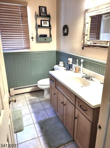 3 Renault Rd, West Milford Twp., NJ 07480