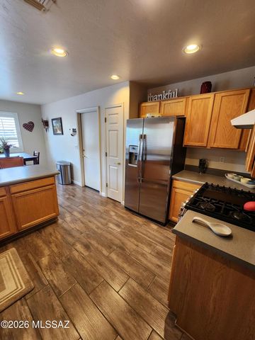 2411 E Skipping Rock Way, Oro Valley, AZ 85737