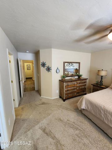 2411 E Skipping Rock Way, Oro Valley, AZ 85737