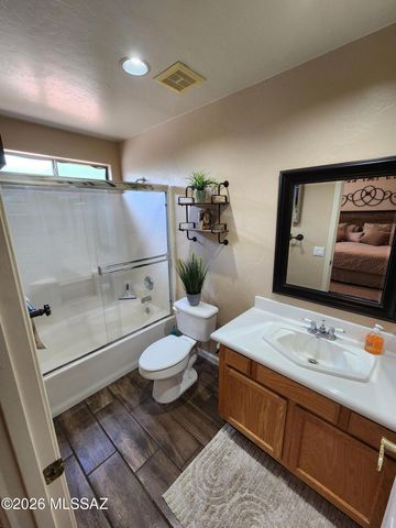 2411 E Skipping Rock Way, Oro Valley, AZ 85737