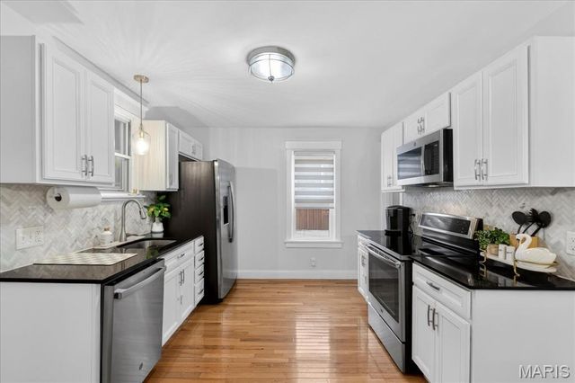 969 N Castello Street, Florissant, MO 63031