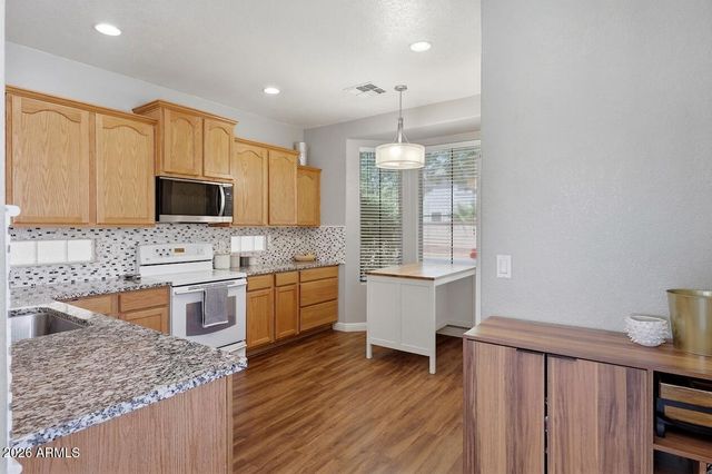 7413 S 19TH Street, Phoenix, AZ 85042
