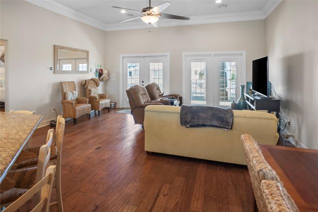 2366 Sandman, Crystal Beach, TX 77650