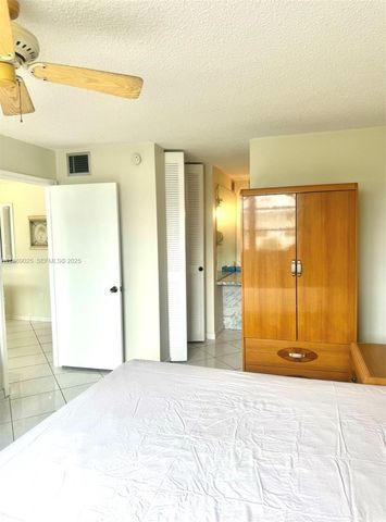 3600 NE 170 Street Apt.D.303, North Miami Beach, FL 33160