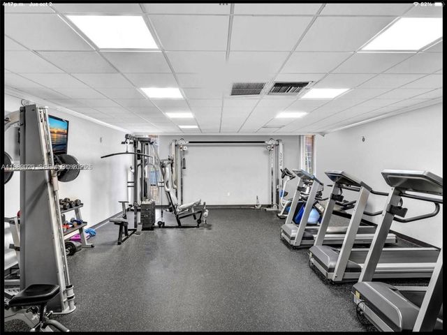 3600 NE 170 Street Apt.D.303, North Miami Beach, FL 33160