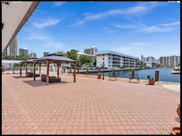 3600 NE 170 Street Apt.D.303, North Miami Beach, FL 33160