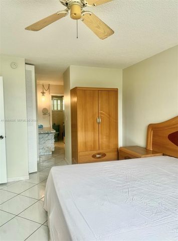 3600 NE 170 Street Apt.D.303, North Miami Beach, FL 33160