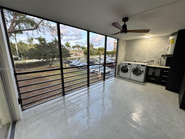 20441 NE 30th Ave 214-9, Aventura, FL 33180