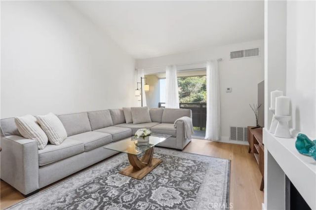 1621 Hotel Cir S E325, San Diego, CA 92108