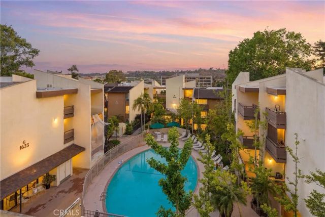 1621 Hotel Cir S E325, San Diego, CA 92108