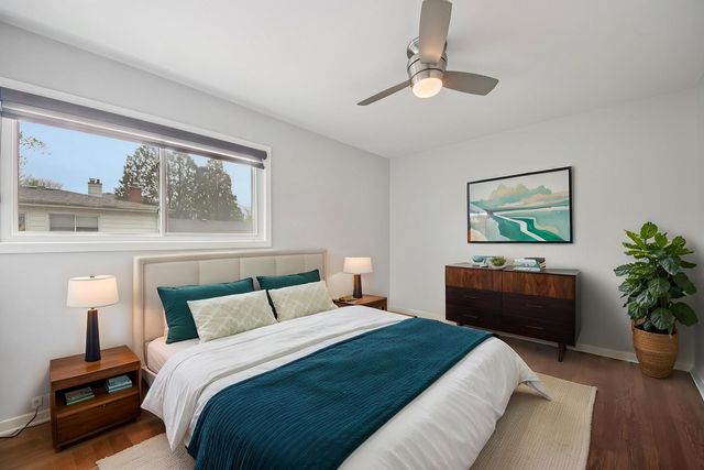 1407 N Highland Avenue, Arlington Heights, IL 60004