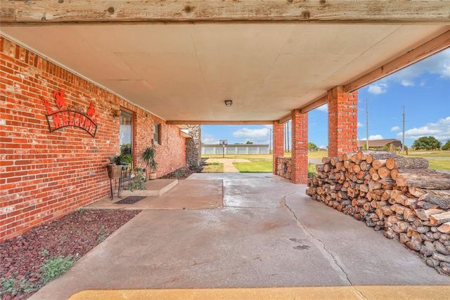 1826 E Iris Avenue, Hobart, OK 73651