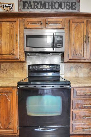 1826 E Iris Avenue, Hobart, OK 73651