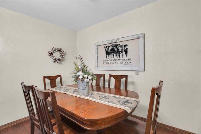 1826 E Iris Avenue, Hobart, OK 73651