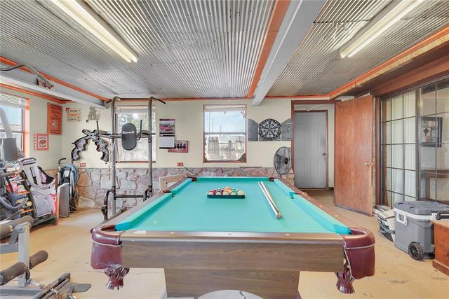 1826 E Iris Avenue, Hobart, OK 73651