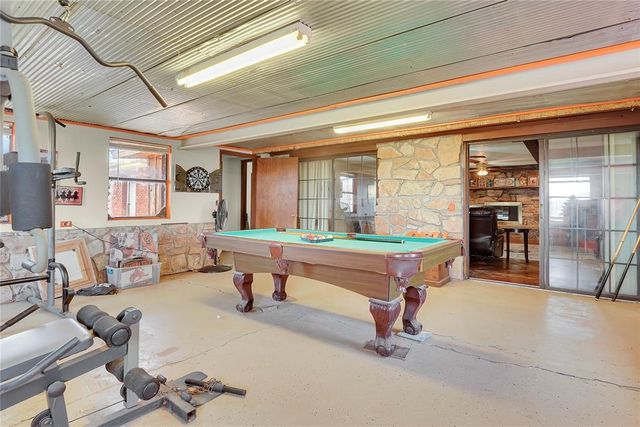 1826 E Iris Avenue, Hobart, OK 73651